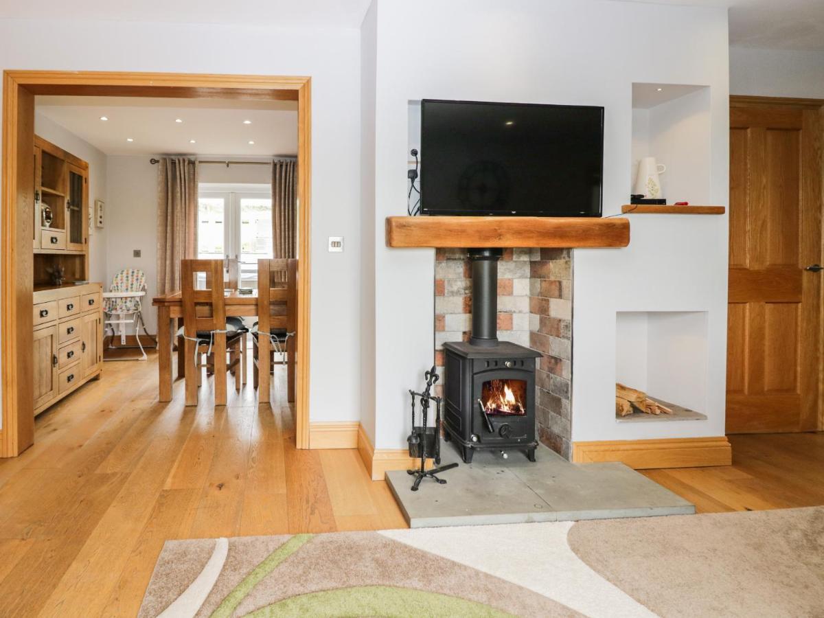 Primrose Cottage, Ulverston Esterno foto